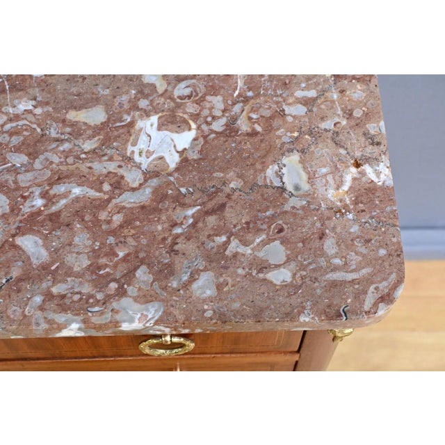 Small Early 20th Century Blond Mahogany Chest of Drawers For Sale - Image 9 of 18