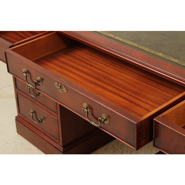 English Green Leather Top Mahogany Executive Desk For Sale In Philadelphia - Image 6 of 18