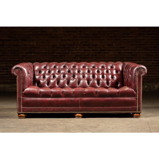 English Vintage Tufted Leather Chesterfield Sofa in Burgundy For Sale - Image 3 of 11