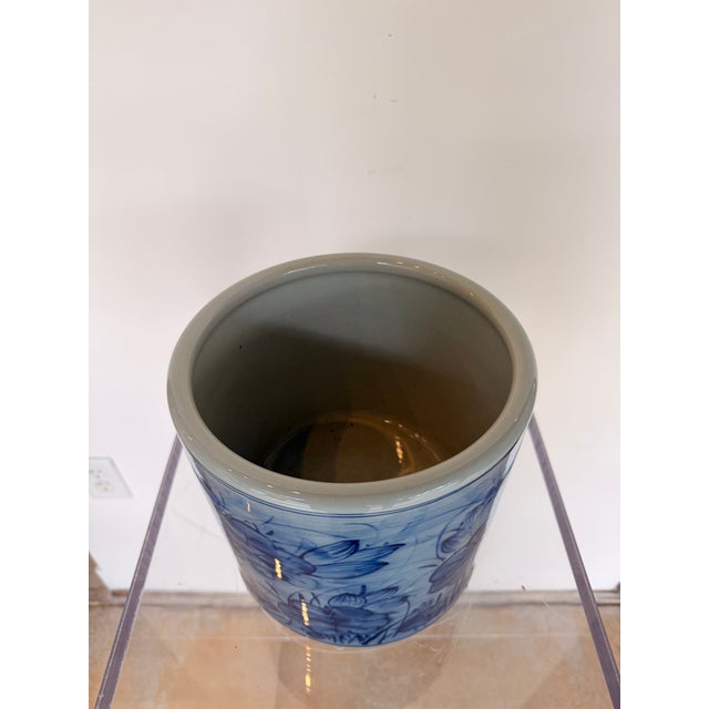 Traditional Tang HKG Blue and White Vase For Sale - Image 3 of 4