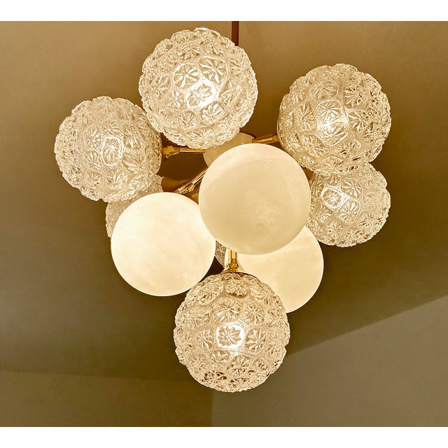 1960s Large Italian Grape Pendant Light in Glass, 1960s For Sale - Image 5 of 18