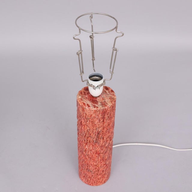 Mid-Century Modern Sculpted and Textured Pink Marble Lamp, Italy, 1950s For Sale - Image 3 of 6
