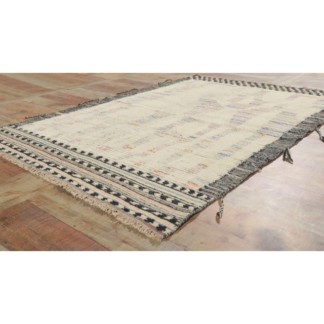 Textile Moroccan Rug With Short Pile - 04'05 X 06'05 For Sale - Image 7 of 10