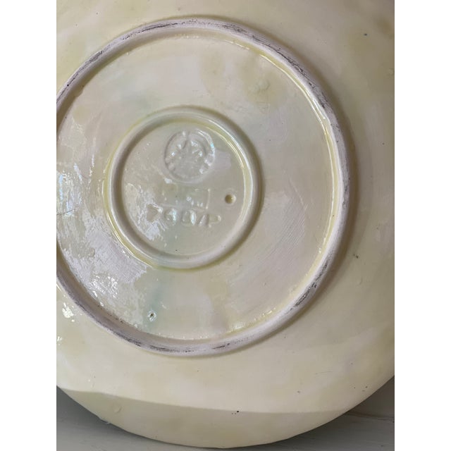 1930's Bordallo Pinheiro Majolica White and Green Cauliflower Plate With Impressed Mark For Sale In Jacksonville, FL - Image 6 of 7