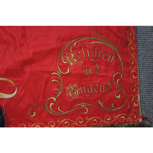 Early 20th Century German Catholic Journeymen Association Dayton Ohio Embroidered Flag For Sale - Image 10 of 12