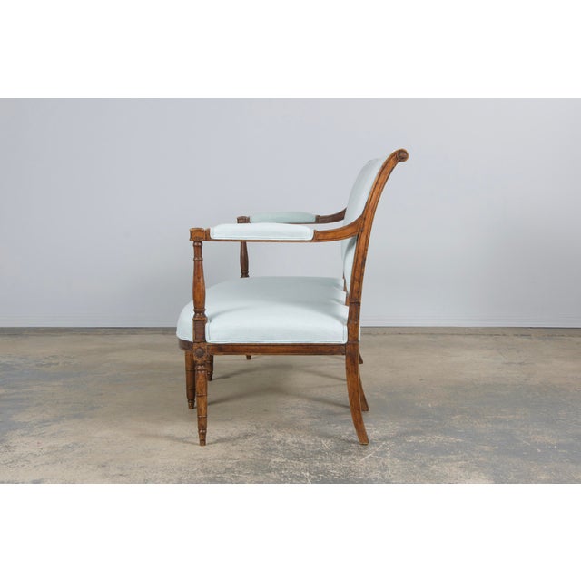 Wood Early 19th Century French Directoire Walnut Settee in Seaglass For Sale - Image 7 of 12
