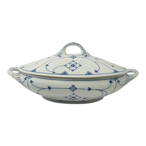 Vintage Mid-Century Modern Winterling Pm Bavaria Strawflower Blue Oval 1.5 Qt Covered Dish