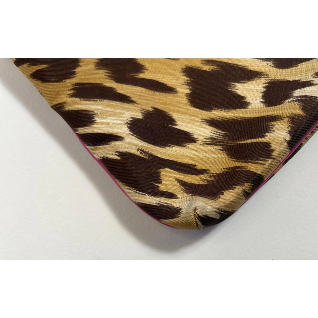 Tan 1998 Vintage Leggiadro Leopard With Pink Zipper Pouch or Bag For Sale - Image 8 of 8