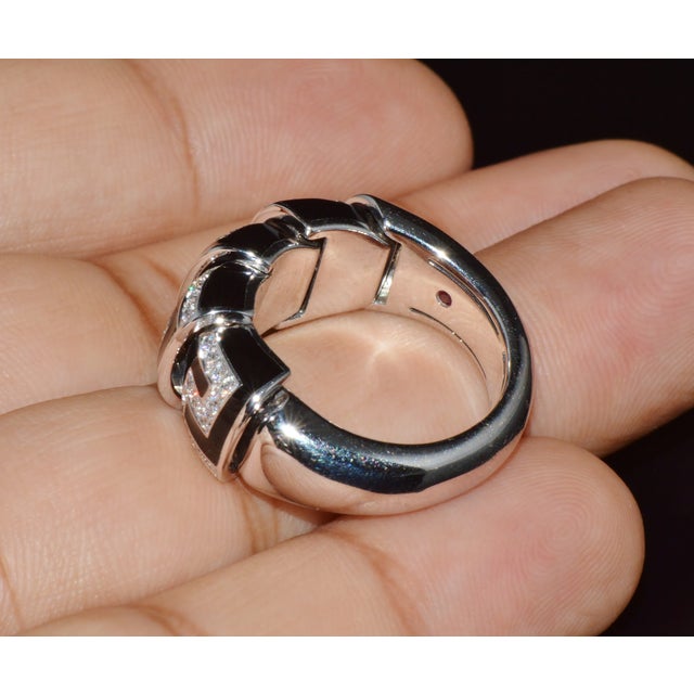 Vintage Roberto Coin Cobra 0.40ct Diamond Articulating Ring in Solid 18k White Gold, Size 8 For Sale - Image 4 of 17