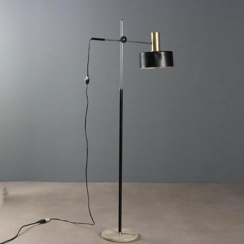 Metal Vintage Floor Lamp in Aluminium and Metal, 1960s For Sale - Image 7 of 10