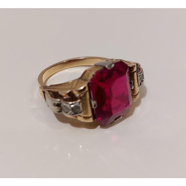 Amtique 18kt Gold Ring with Garnet and Precious Stones, 1890s For Sale - Image 10 of 18