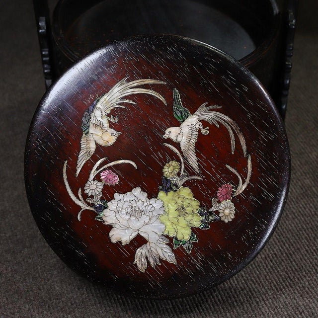 Mid 20th Century Vintage Chinese Zitan Rosewood Inlaid "Bird & Flower" Tiered Round Picnic Box For Sale - Image 5 of 9