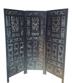 Example of Aesthetic Movement Screens and Room Dividers
