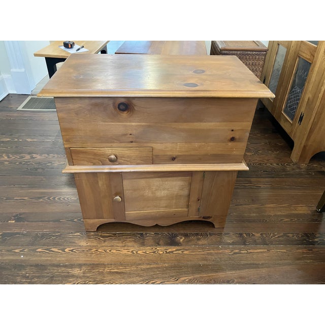Wood Late 20th Century Rustic Pine Wood Dry Sink Cabinet / Blanket Chest – Country Primitive Storage For Sale - Image 7 of 12