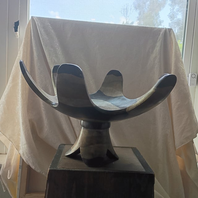 Mid-Century Modern 19" Two-Tone Monkey Pod Wood Lotus Petal Pedestal Centerpiece For Sale - Image 15 of 17