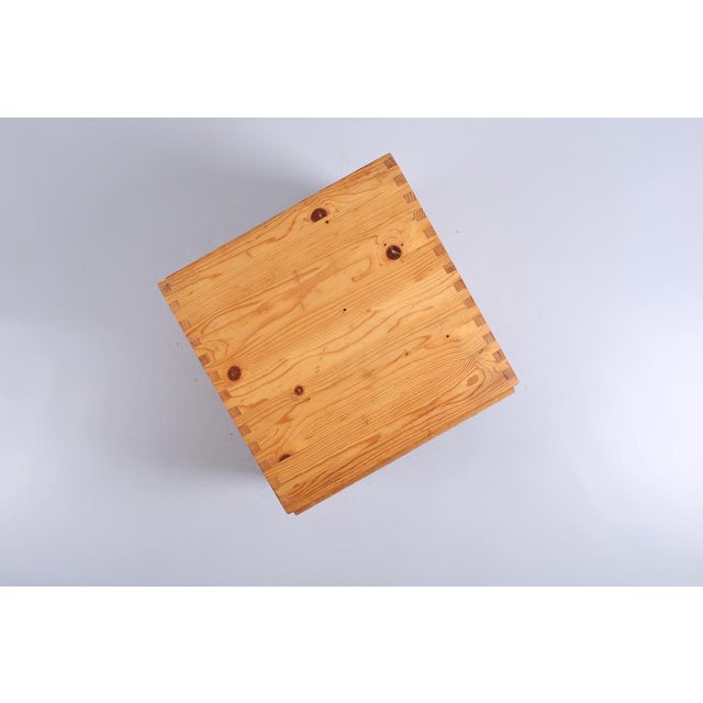 Square Record Cabinet in Pine by Ate Van Apeldoorn for Houtwerk Hattem, 1960s For Sale - Image 6 of 11