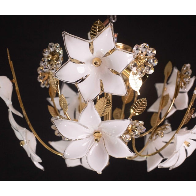 Gorgeous white flowers Murano ceiling light with white murano flower and white crystal flower. The ceiling light mounts 3...