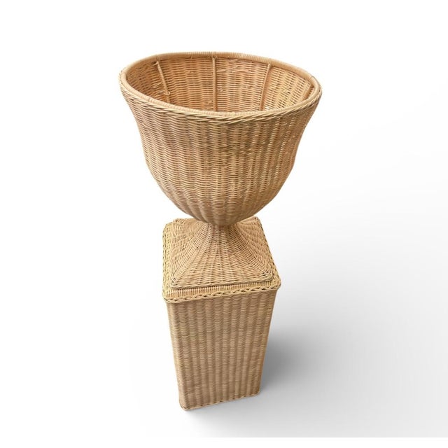 Traditional Pair of Monumental Woven Rattan Urns on Pedestals For Sale - Image 3 of 10