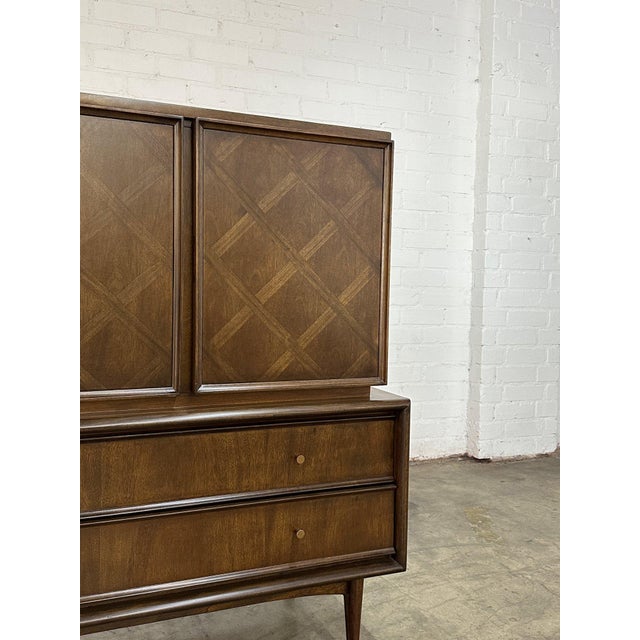 1960s Highboy Dresser by United Furniture For Sale - Image 9 of 9