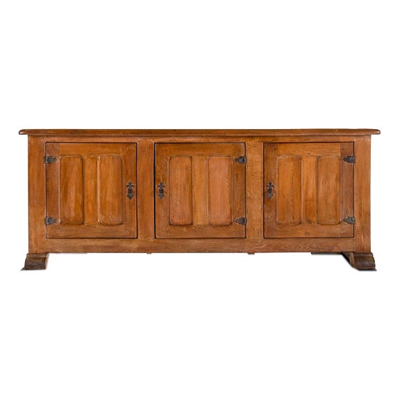 Mid-Century Modern French Sideboard in Oak For Sale