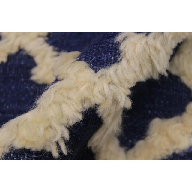 1990s 1990s Modern Moroccan High-Low Pile Wool Rug - 4'4 X 6'4 For Sale - Image 5 of 8