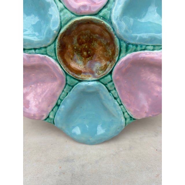 Victorian English Victorian Majolica Oyster Plate, Circa 1890 For Sale - Image 3 of 4
