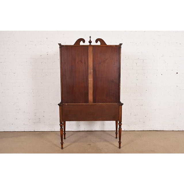 Berkey & Gay Antique Georgian Flame Mahogany Bookcase or Bar Cabinet, Circa 1920s For Sale - Image 15 of 16