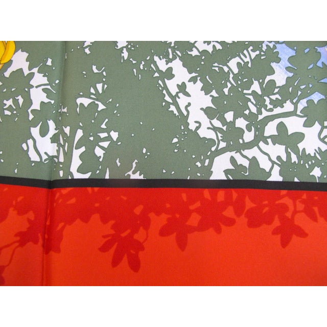Hermes Paris Carre 90 Marché Flottant Du Lac Inlé Silk Scarf W/Box For Sale - Image 4 of 14