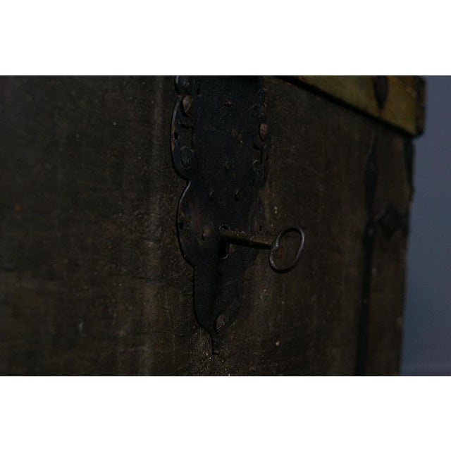 Early 19th Century Chest For Sale - Image 10 of 14