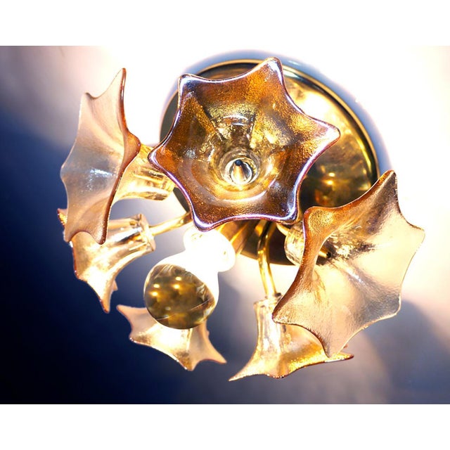 Sische Sputnik Flower Flush Mount in Amber Murano Glass and Brass, 1960s For Sale - Image 4 of 8