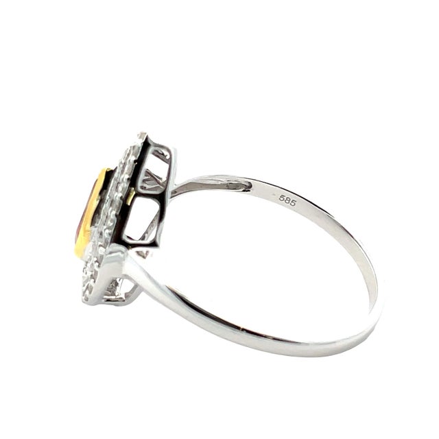 Early 21st Century 18k Gold Ring With 0.88ct Pear-Cut No Heat Certified Ruby & Diamonds Size 7.5 For Sale - Image 5 of 10