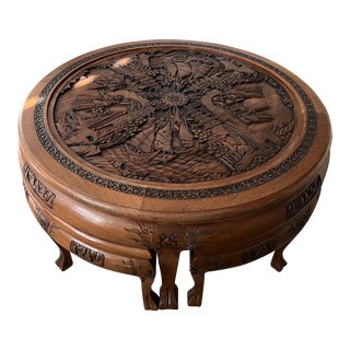 1950s Vintage Chinese Carved Teak Wood Coffee Table With 4 Nesting Stools - Set of 5 For Sale
