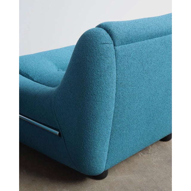 Blue 1970s Italian Tubular Lounge Chairs in Blue Bouclé — A Pair For Sale - Image 8 of 12