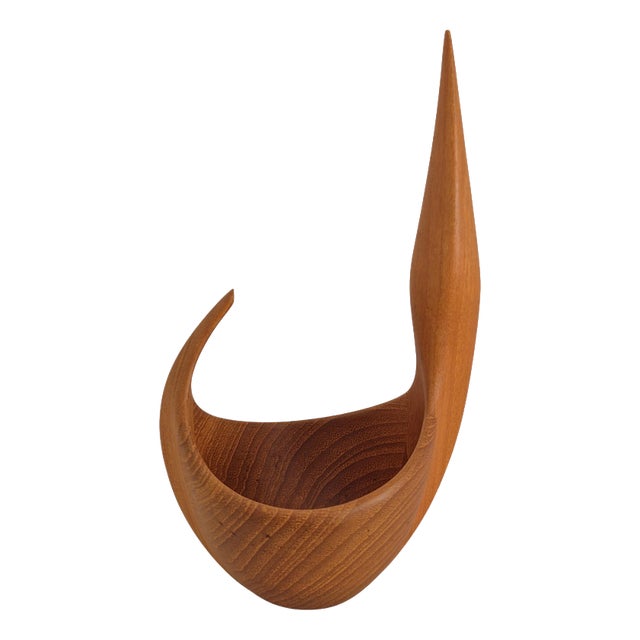 Scandinavian Modern Sculptural Wooden Bowl by Johnny Mattsson, 1890s For Sale