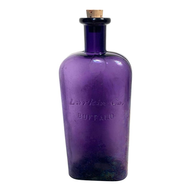 Early 20th Century Larkin Co. Amethyst Glass Bottle Art Nouveau For Sale