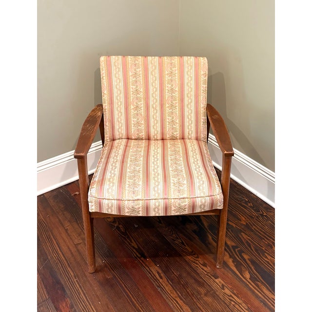 1940s Midcentury Pink Tapestry Lounge Chair For Sale - Image 4 of 7