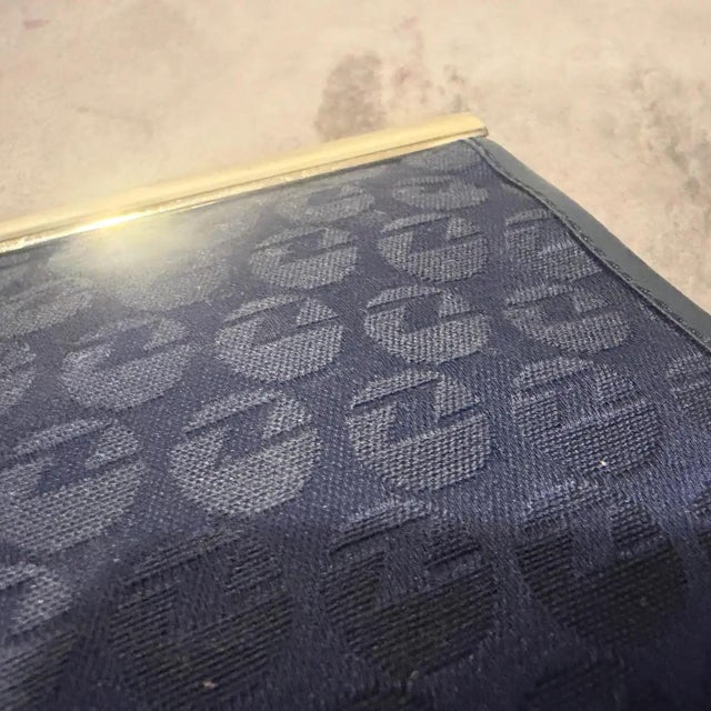 1980s Blue Fabric and Brass Italian Continuous Logo Clutch by Zenith For Sale - Image 10 of 15