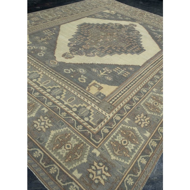 Turkish Turkish Oushak Rug 10'11" x 13'7" #18688 For Sale - Image 3 of 8