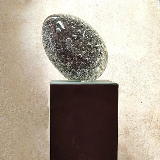 Thon, Fausto Tonello, ''Mille bubbles'' ovaliforme glass sculpture Masello with submersion of gold and bubbles of...