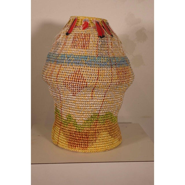 Katherine Westphal Big Sky Signed Raffia Woven Basket w/ Feather Accents 1994 For Sale - Image 4 of 10