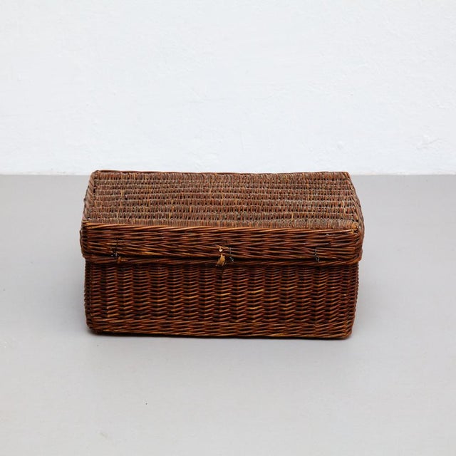 1960s Mid-Century Modern French Rattan Basket, 1960s For Sale - Image 5 of 14