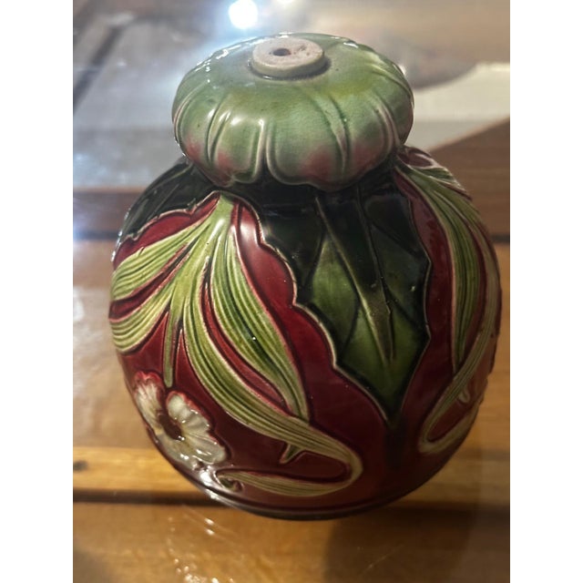 Small Art Nouveau Majolica Lampshade with Raised Floral Decoration, 1890s For Sale - Image 3 of 18