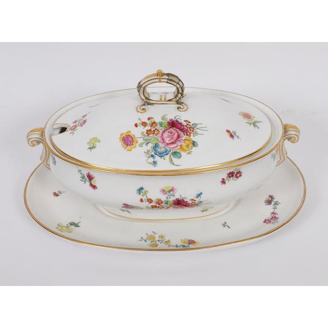 A Spode Copelands China porcelain 60-piece part dinner service for Thomas Goode & Co, the globally renowned purveyor of...
