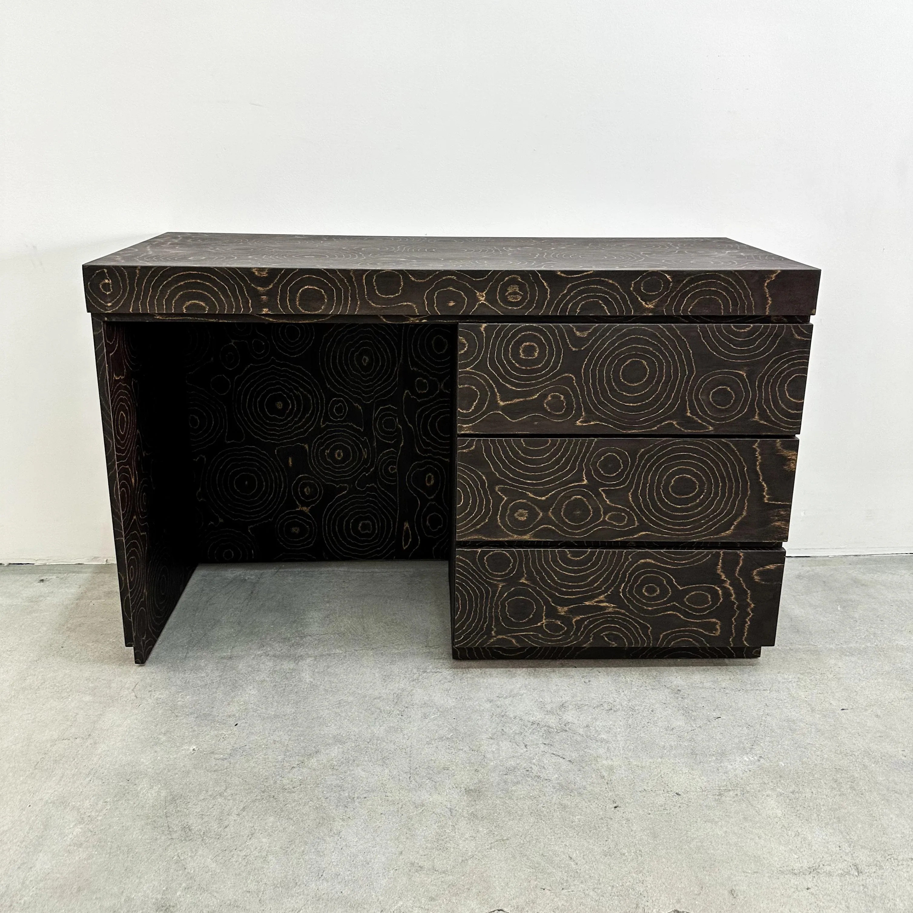 1970s Vintage Mid-Century Modern Desk – Sushi Brown Alpi Wood