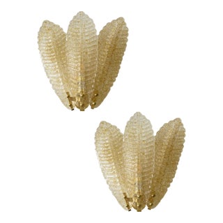Luxury Venetian Set of Two Wall Sconces in Amber "Graniglia" Leaves Murano Glass For Sale