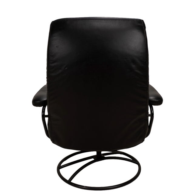 1980s Vintage Ekornes Stressless Black Leather Recliner & Ottoman Made in Norway For Sale - Image 11 of 16