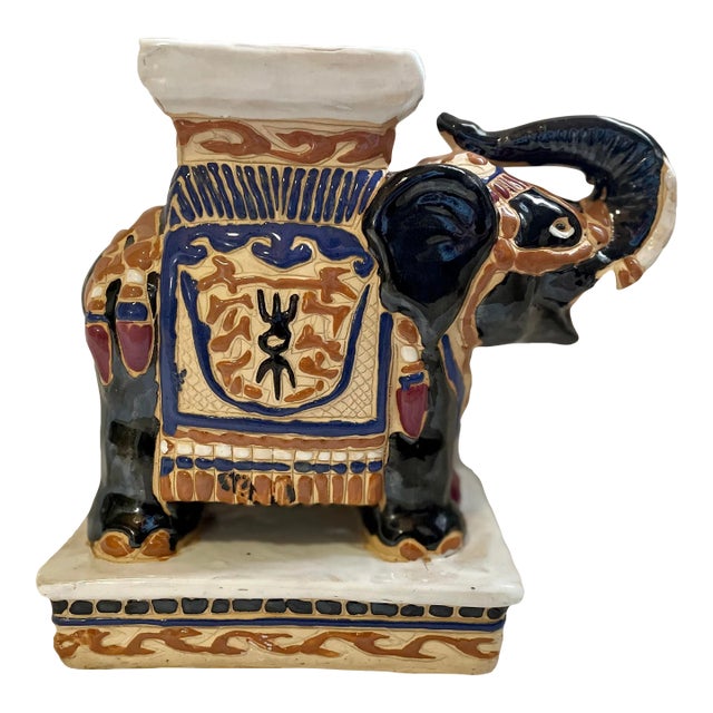 Vintage Early 20th Century Chinoiserie Elephant Plant Stand For Sale