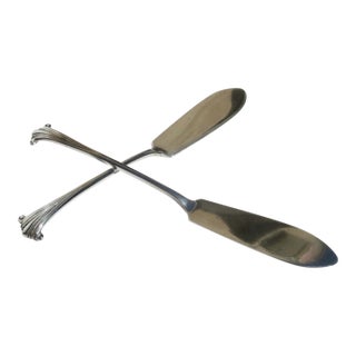 Pair of Sterling Silver Spreaders London 1895-a Pair of 2 For Sale