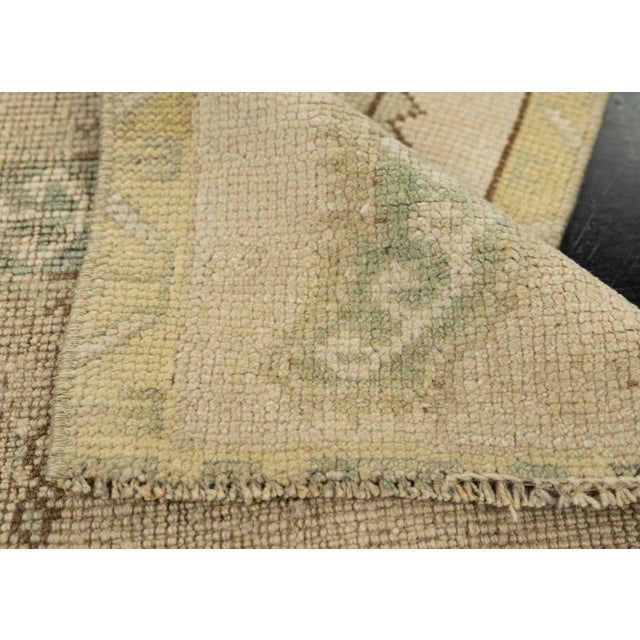 Turkish Mini Rug Oriental Hand Knotted Vintage Rug 1'8" x 2'11" #21199 For Sale In Houston - Image 6 of 8