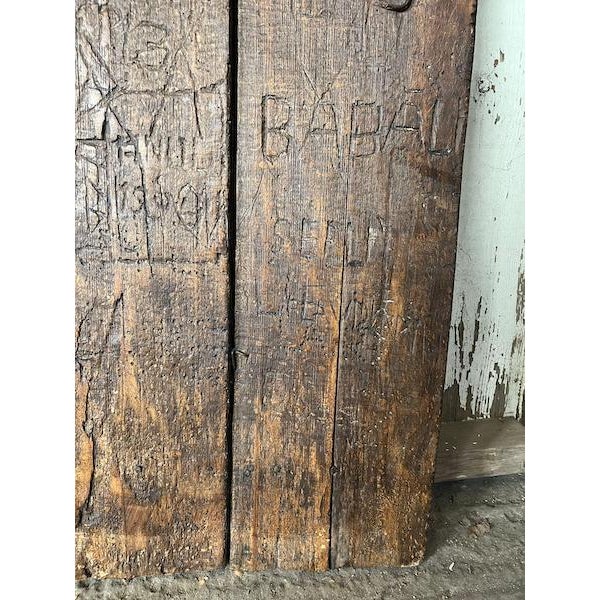 Late 18th Century Welsh Mountain Cottage Grafitti Door For Sale In Los Angeles - Image 6 of 10